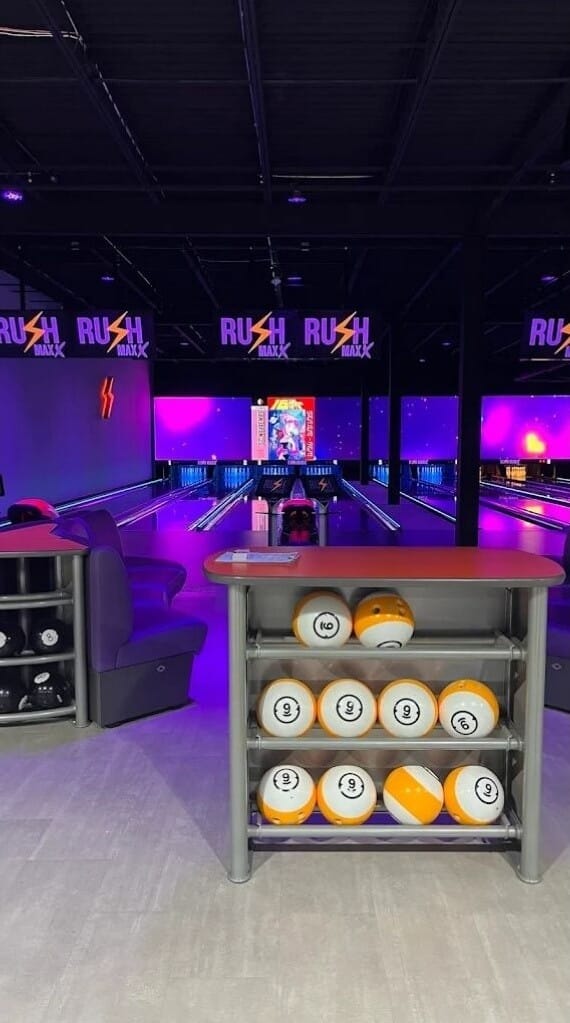 bowling alley near me open now