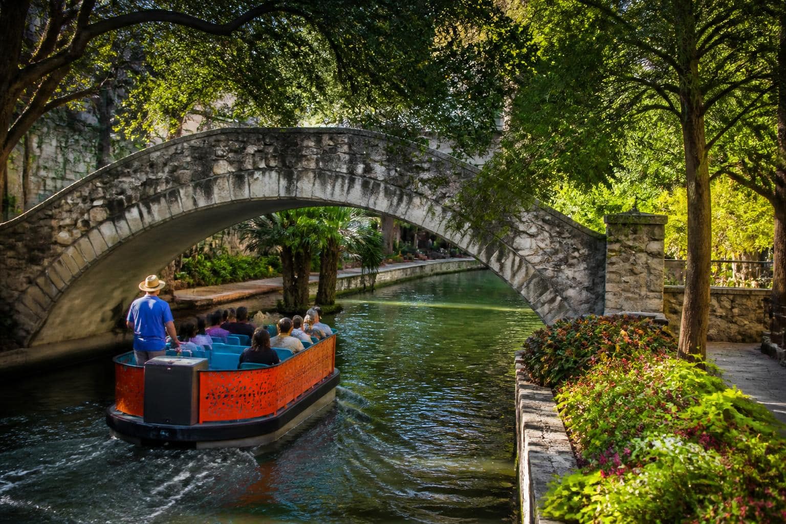 Group Summer Outings In San Antonio Texas