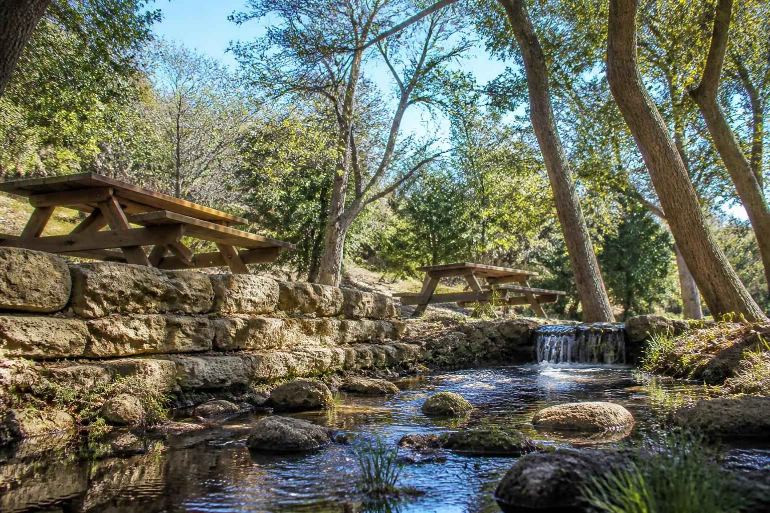 Affordable Student Field Trip Venue In Helotes