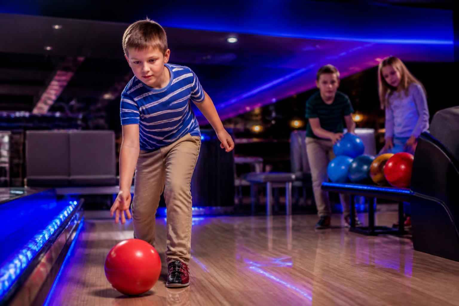 Bowling In Castle Hills Texas Kids Bowling In Castle Hills TX