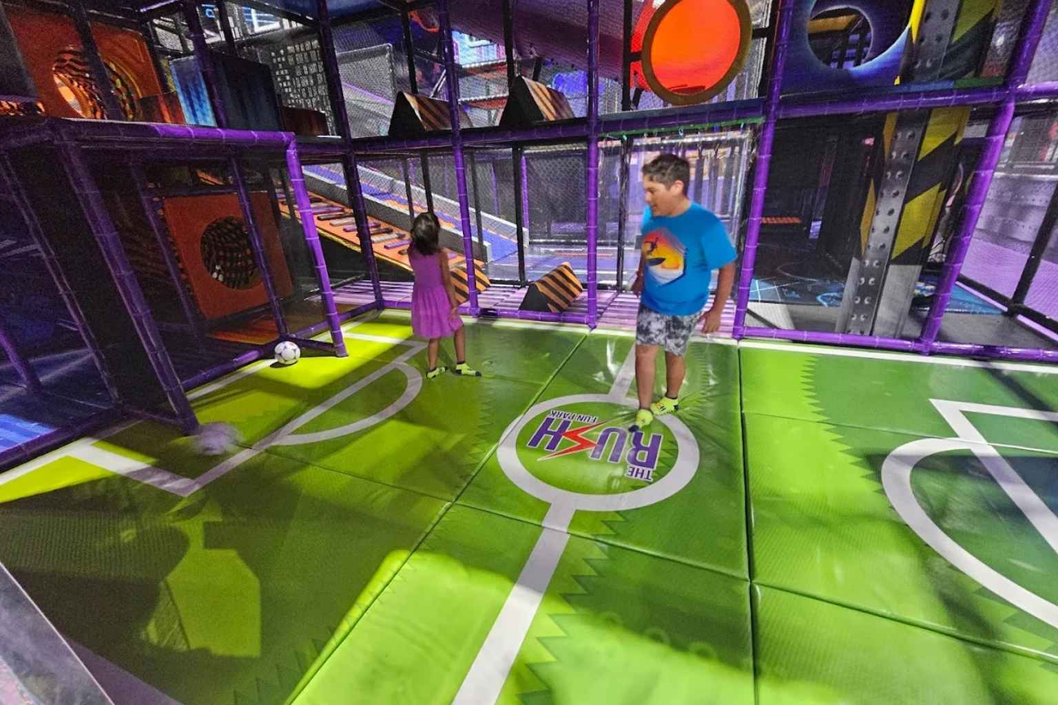 Mini Golf Venue Near Terrell Hills Texas